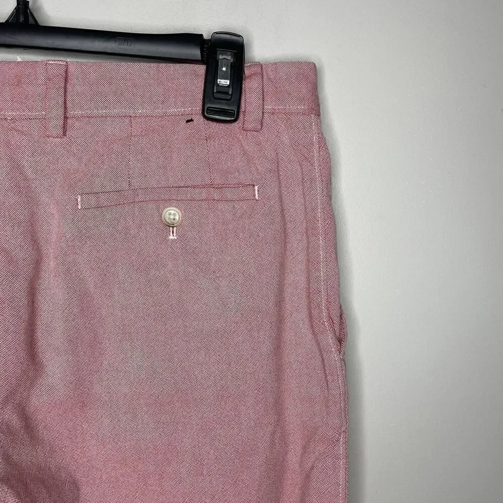 BANANA REPUBLIC Shorts Mens 32 x 10 Red Flat-Front 100% Cotton